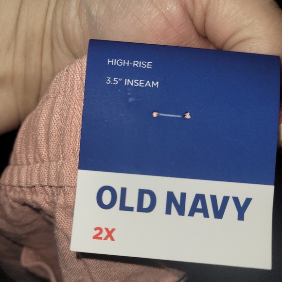 Shorts - Picture 3 of 3